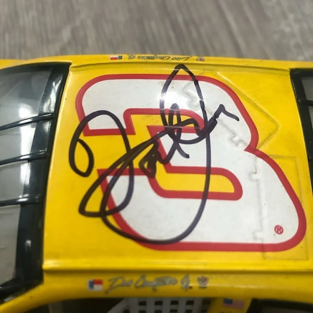Action dale earnhardt